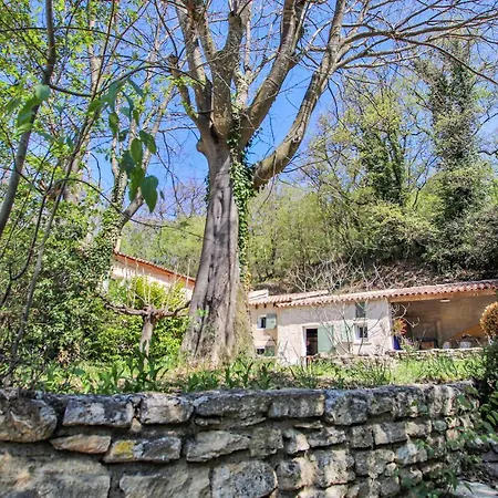 Holiday home Awesome In
